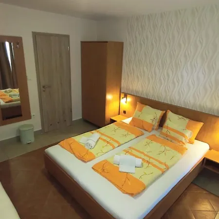 Zoeld Vendeghaz Homestay Balatonfured